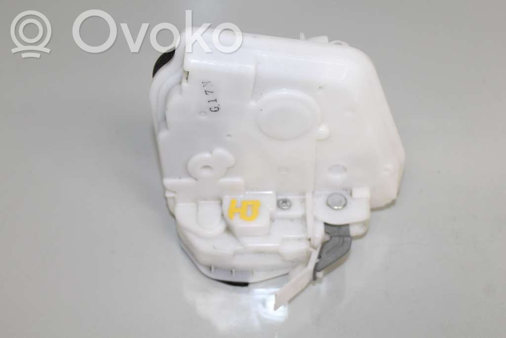 Mazda 3 II Rear door lock 