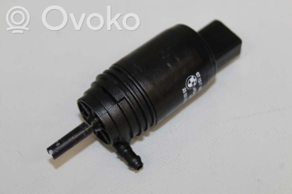 Windscreen/windshield washer pump   67127302588,23537610,67127199567