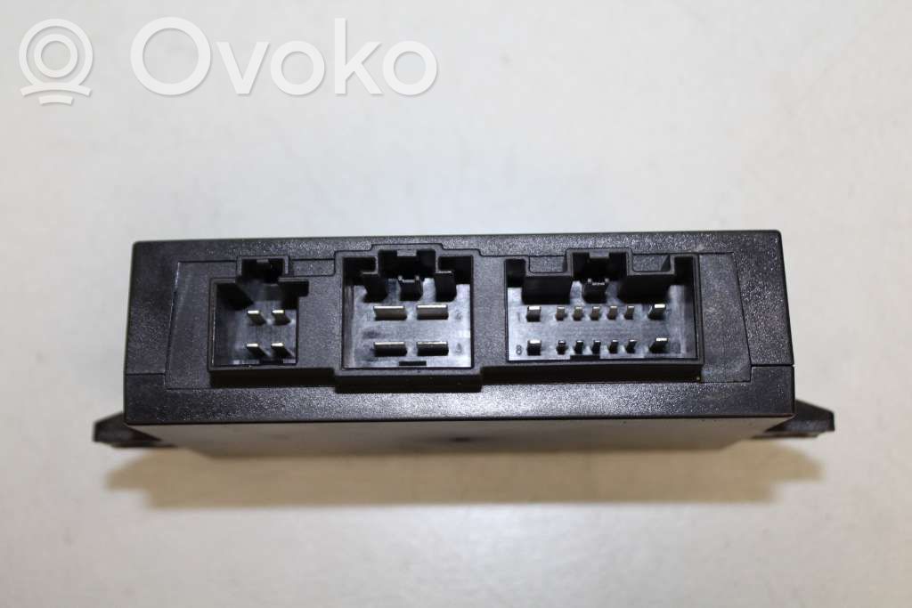 Tailgate/trunk control unit/module   31217840,31217840