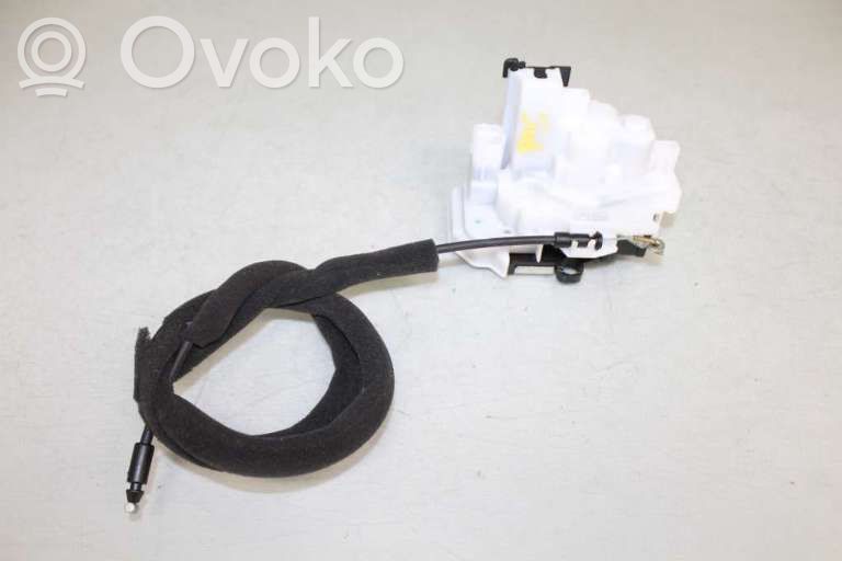 Opel Combo D Front door lock 