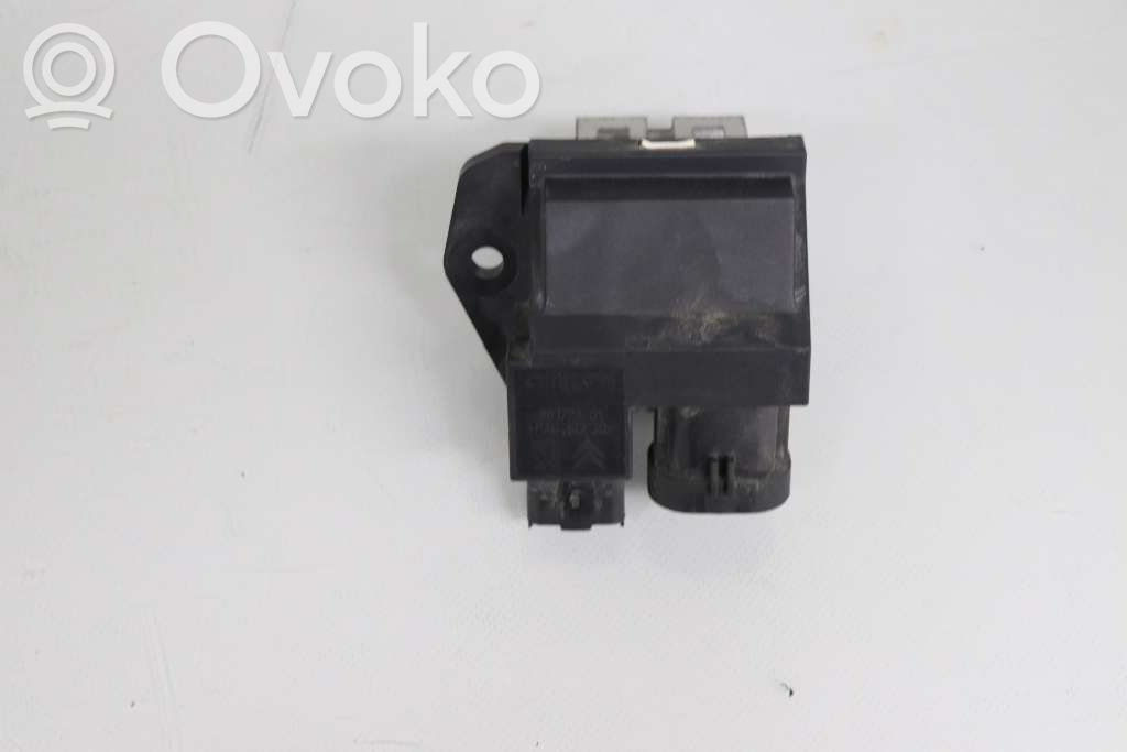 Citroen C3 Coolant fan relay 
