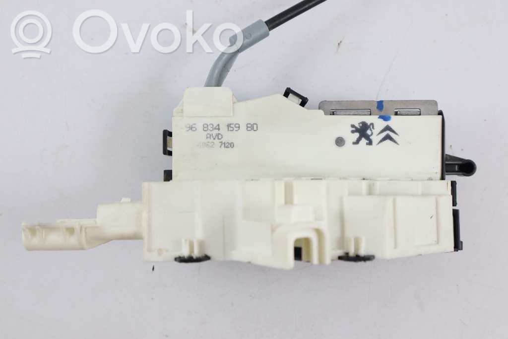 Citroen C4 I Etuoven lukko 