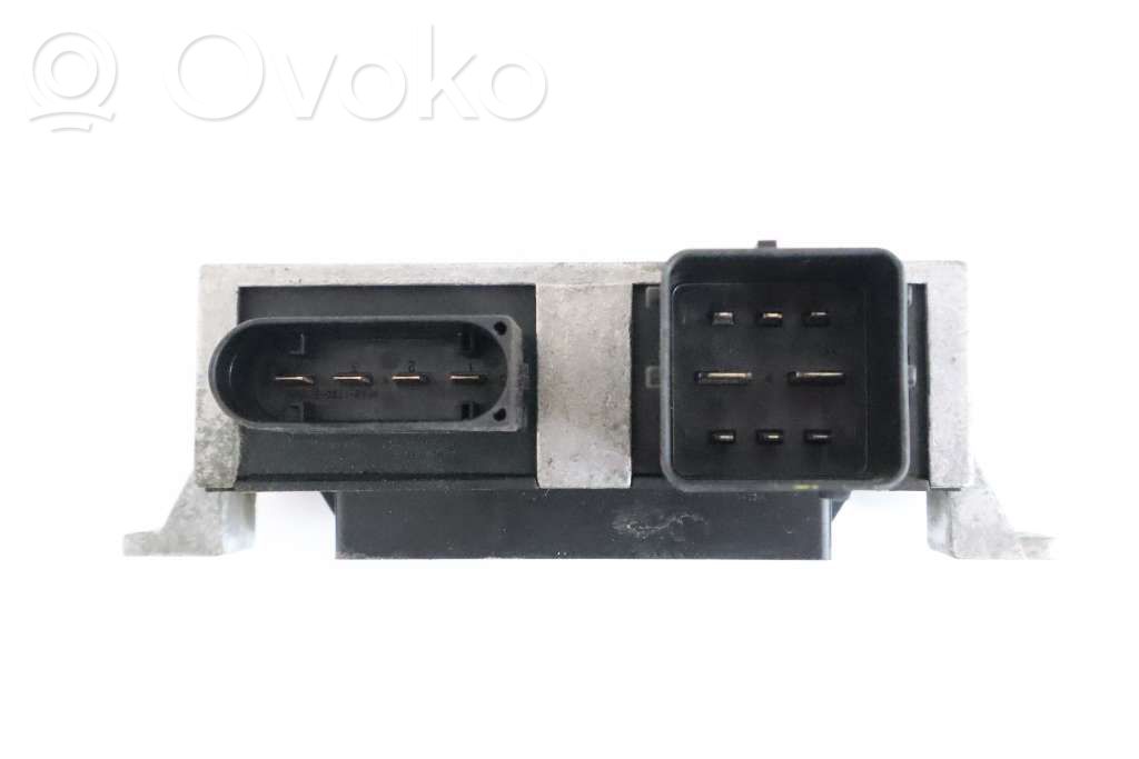 Nissan Qashqai+2 Ignition relay 