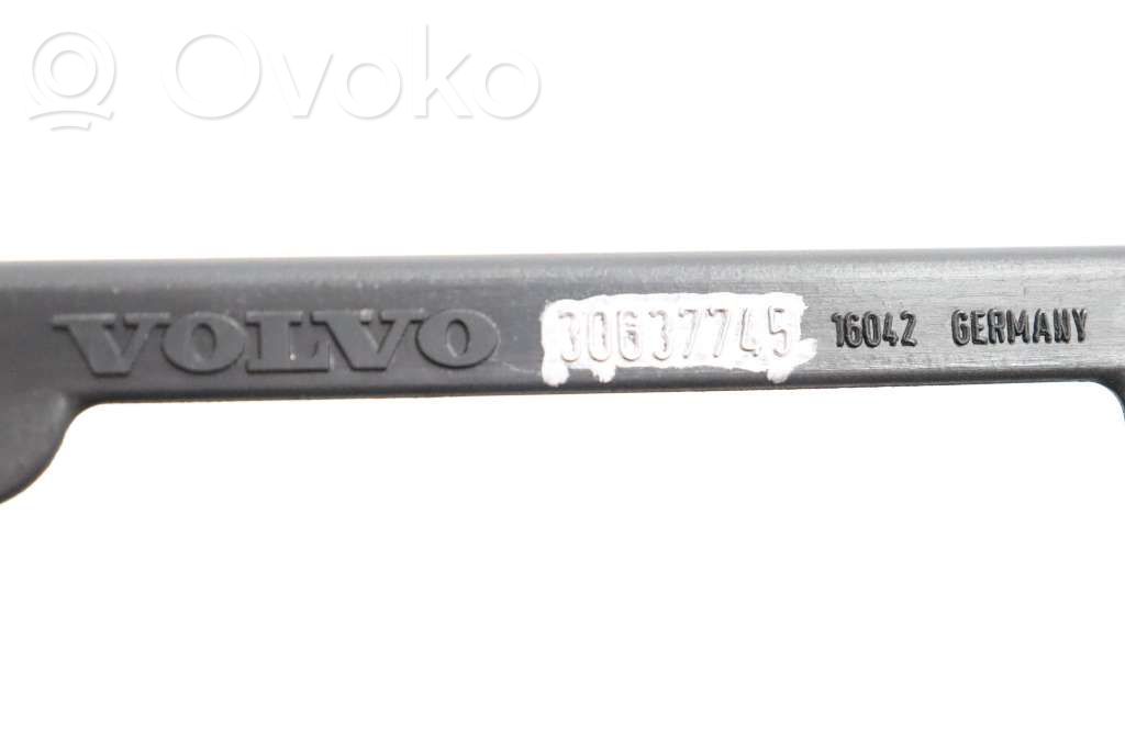 Volvo C30 Air filter box 