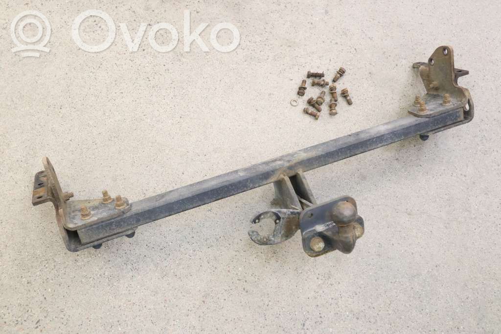 Nissan Navara D40 Āķa komplekts 
