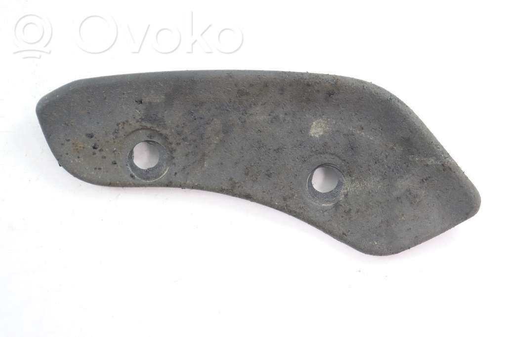 Volvo V50 Front mudguard 