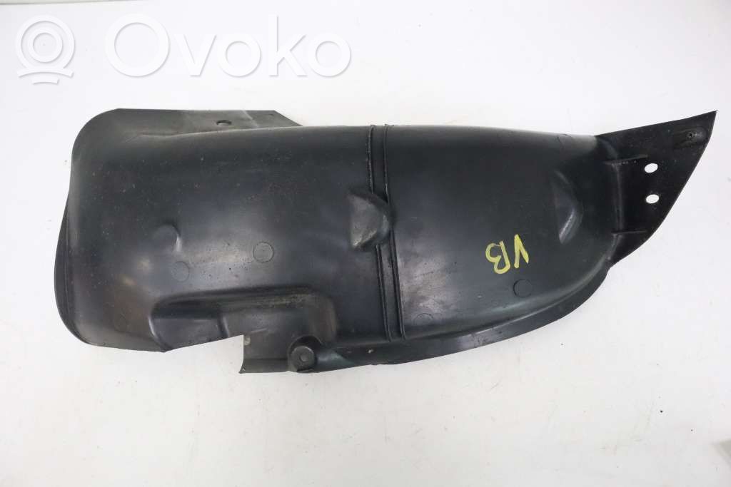 Renault Clio II Nadkole przednie 