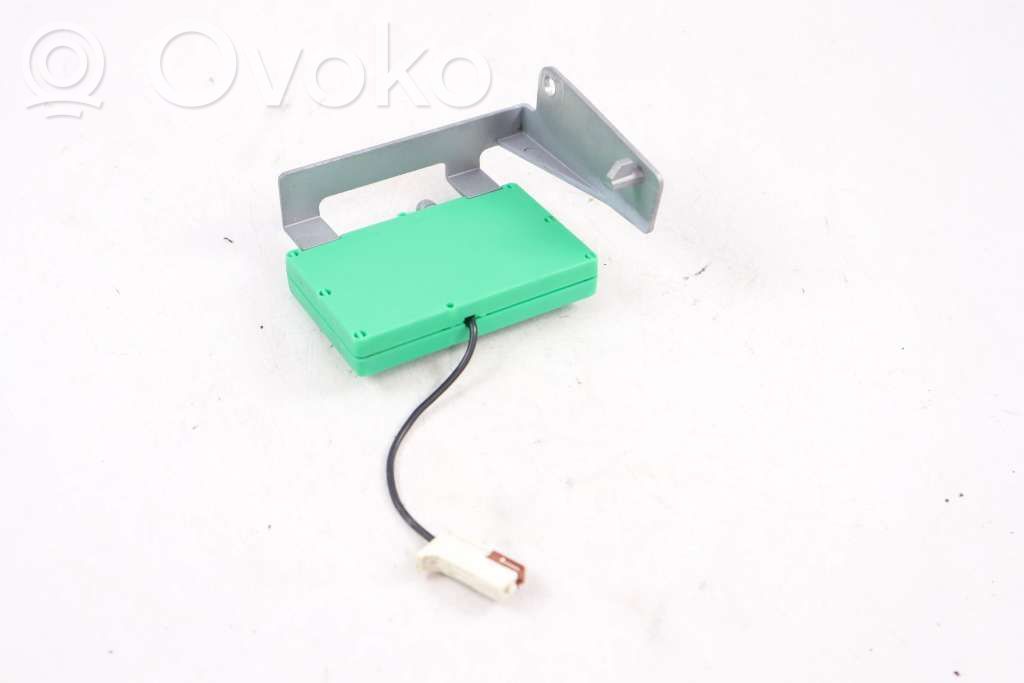Volvo V70 Antenos stiprintuvas 