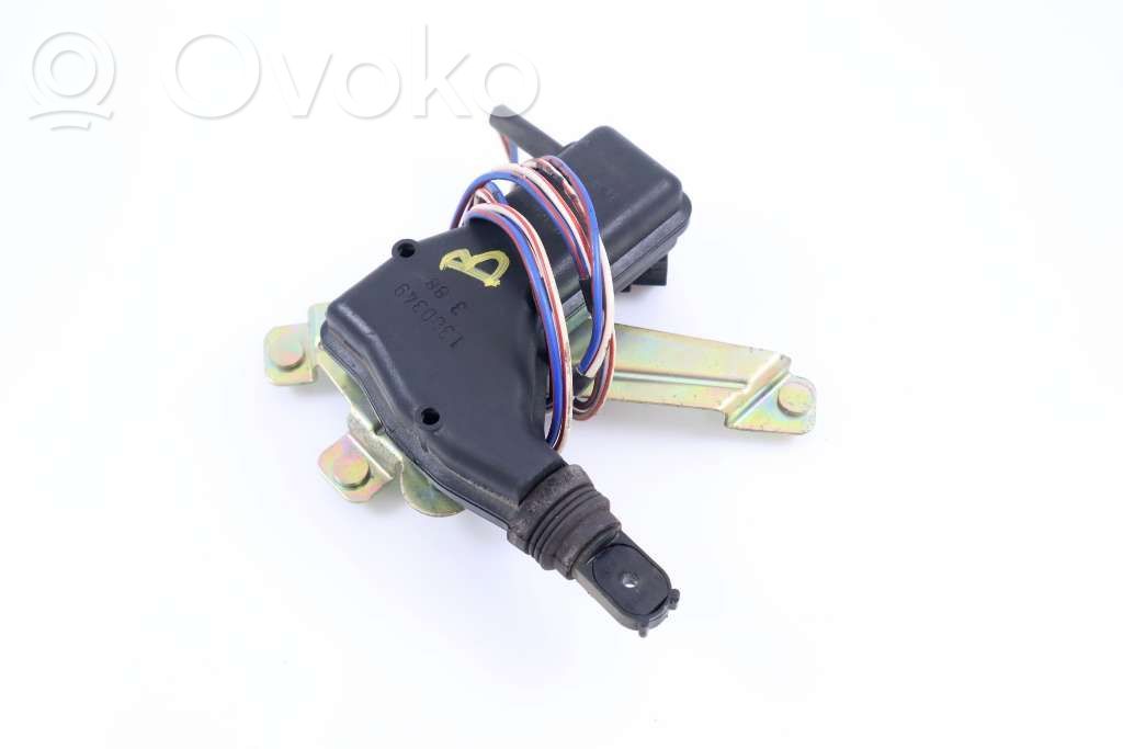 Loading door lock   1380349,1380349