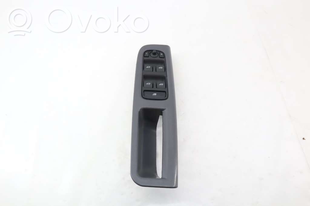 Volvo V50 Electric window control switch 