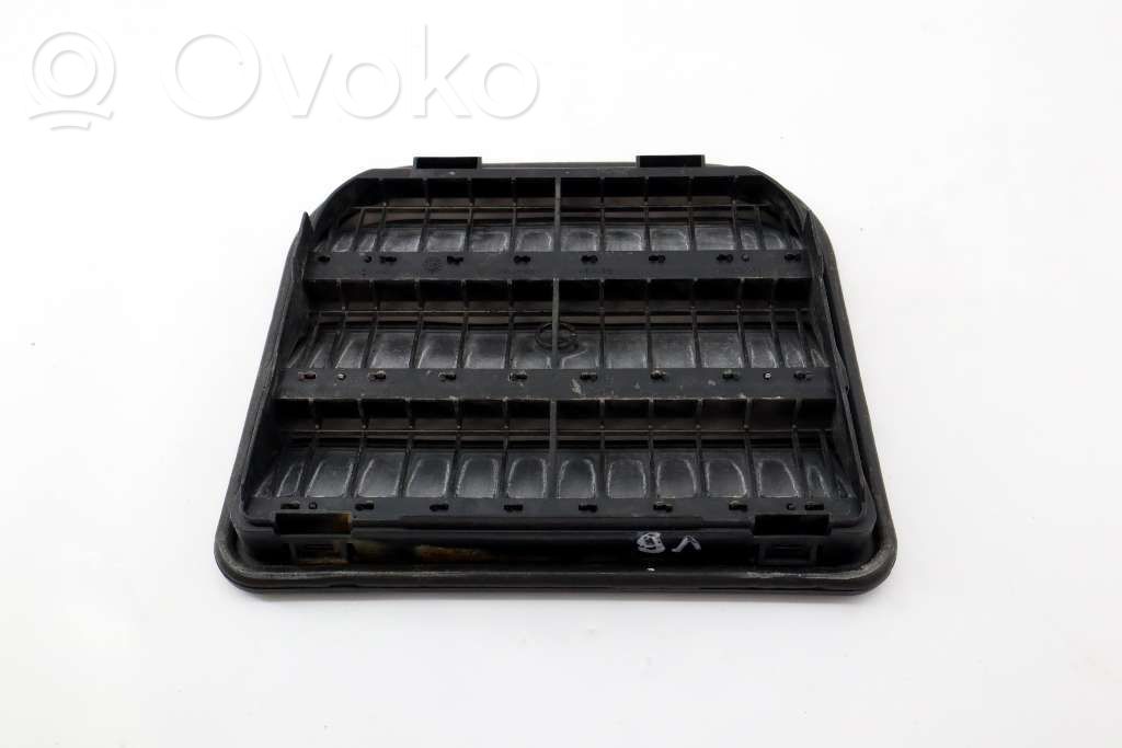 Volvo S60 Quarter panel pressure vent 