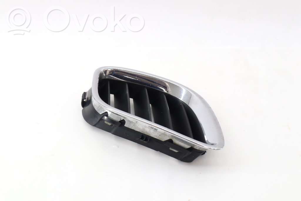 Saab 9-5 Front bumper lower grill 