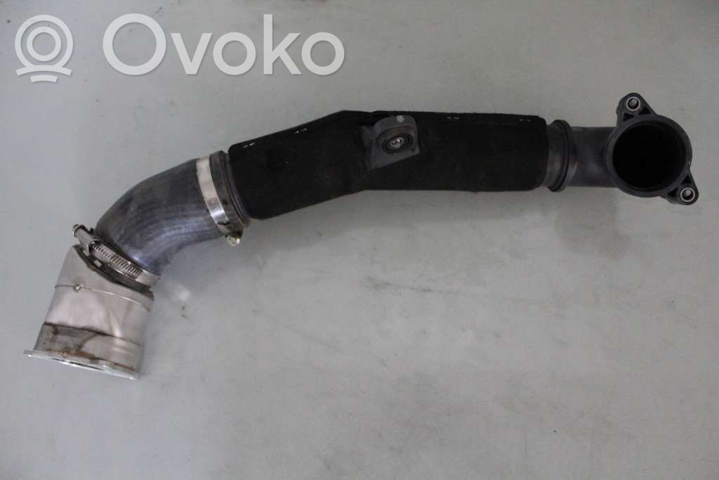 Volkswagen Tiguan Wąż / Rura intercoolera 