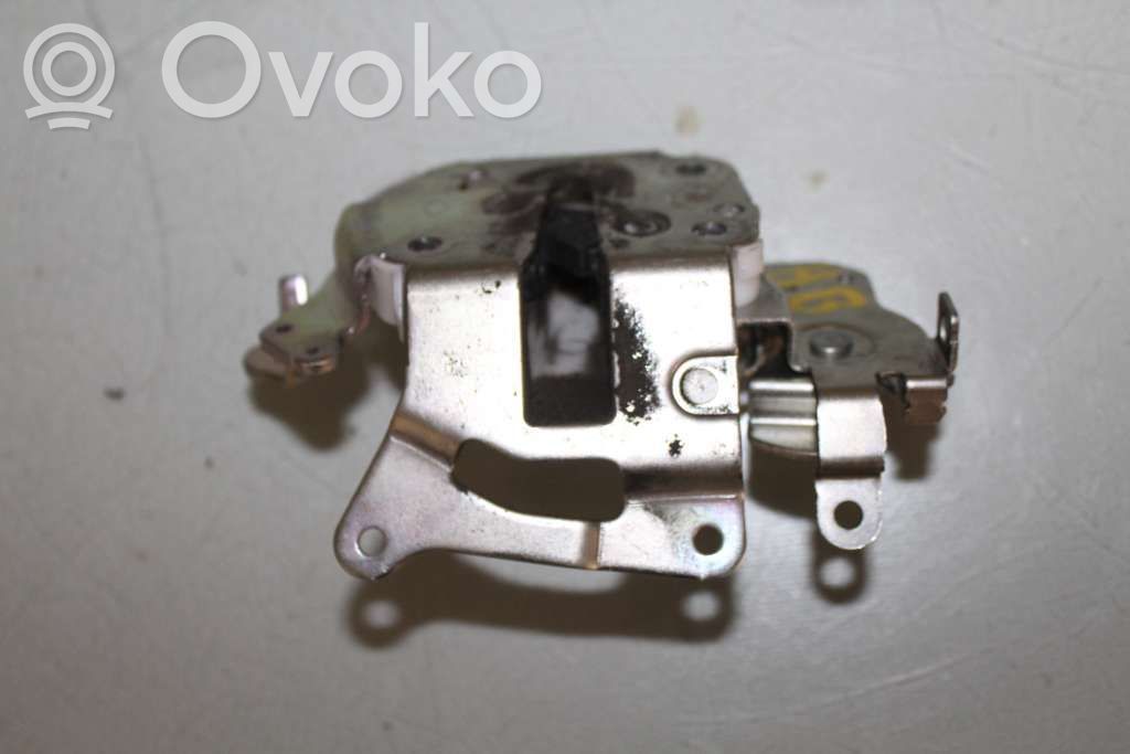 Dacia Dokker Rear door lock 