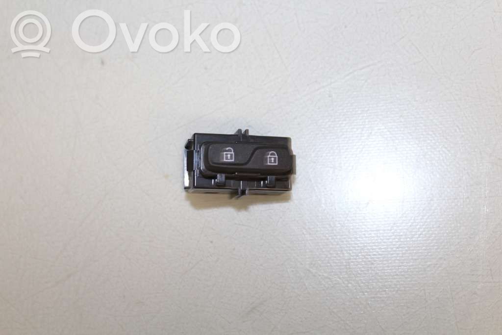 Central locking switch button   31343099,31343099