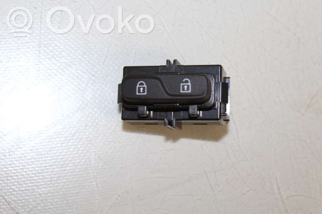 Central locking switch button   31343100,31343100