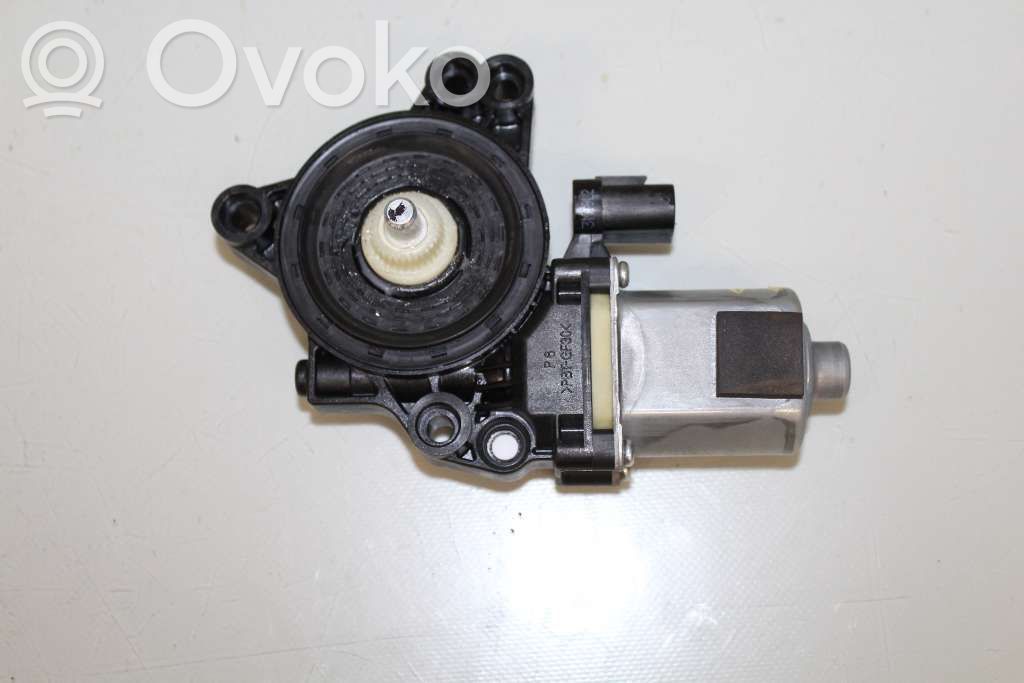 Silnik regulatora szyby drzwi przednich   82450A5000,001100409569,82450A5000