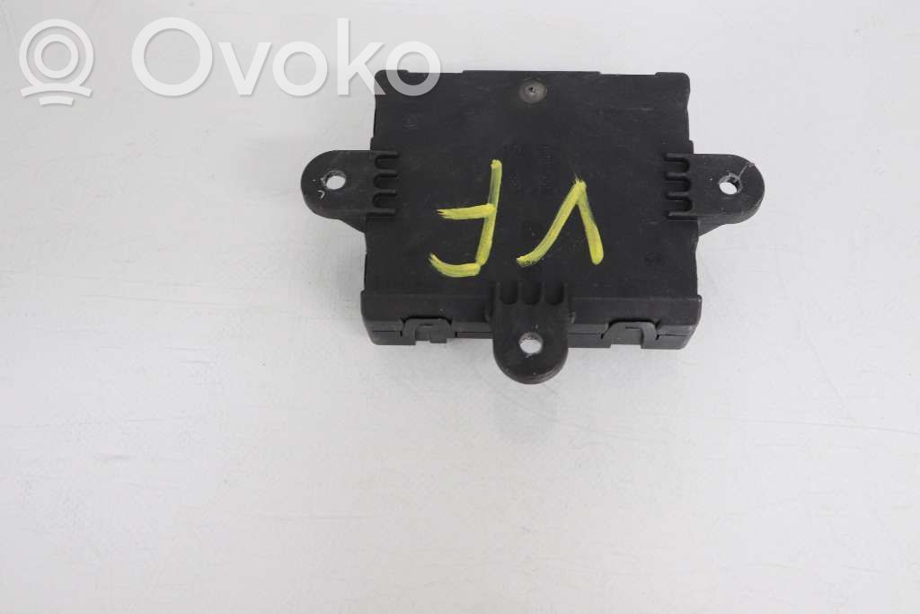 Volvo XC70 Door control unit/module 