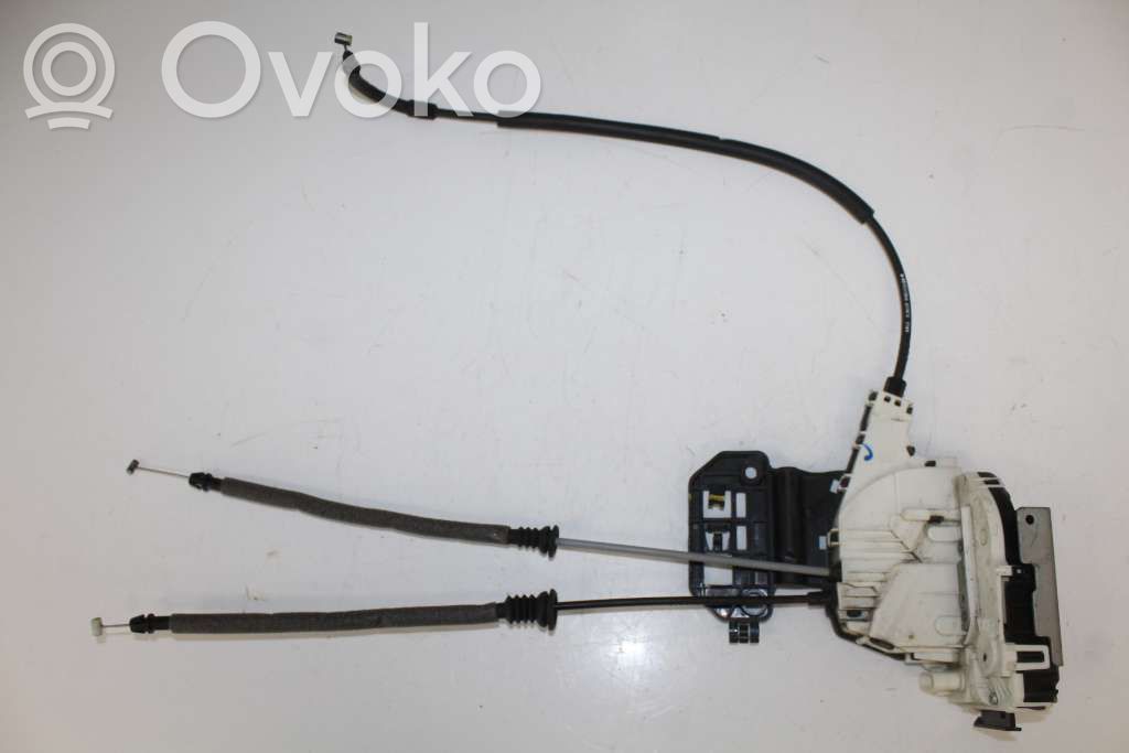 Jeep Cherokee Zamek drzwi tylnych 