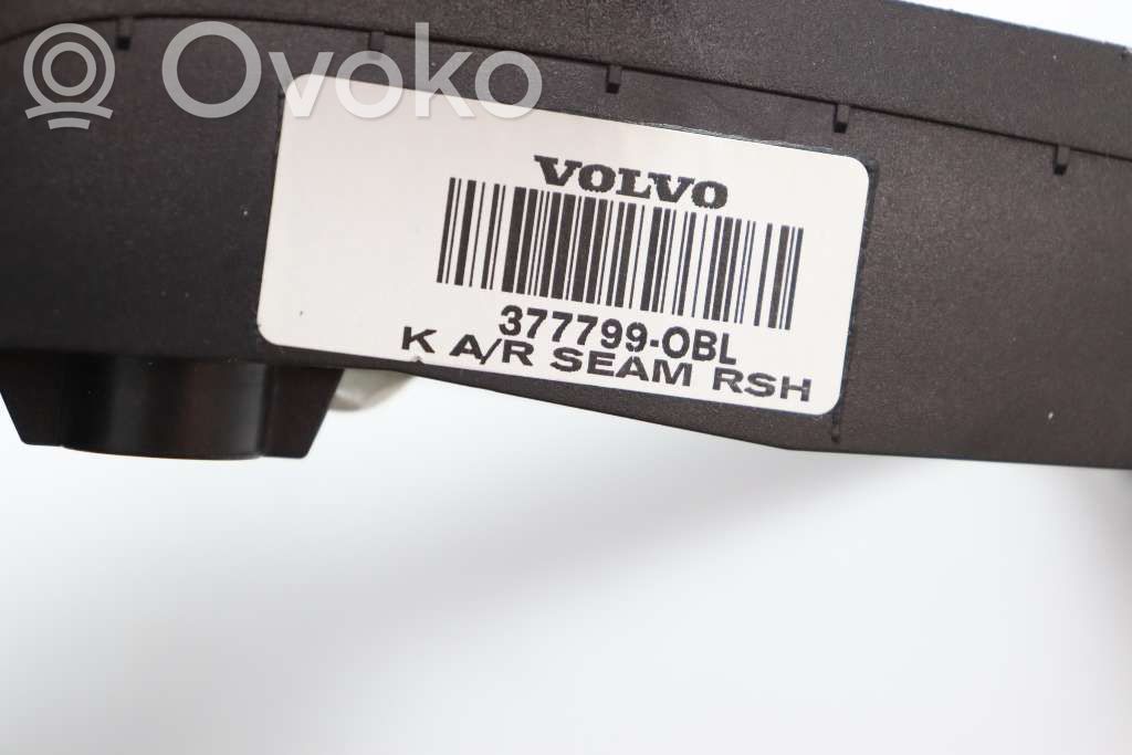 Volvo V70 Armrest 