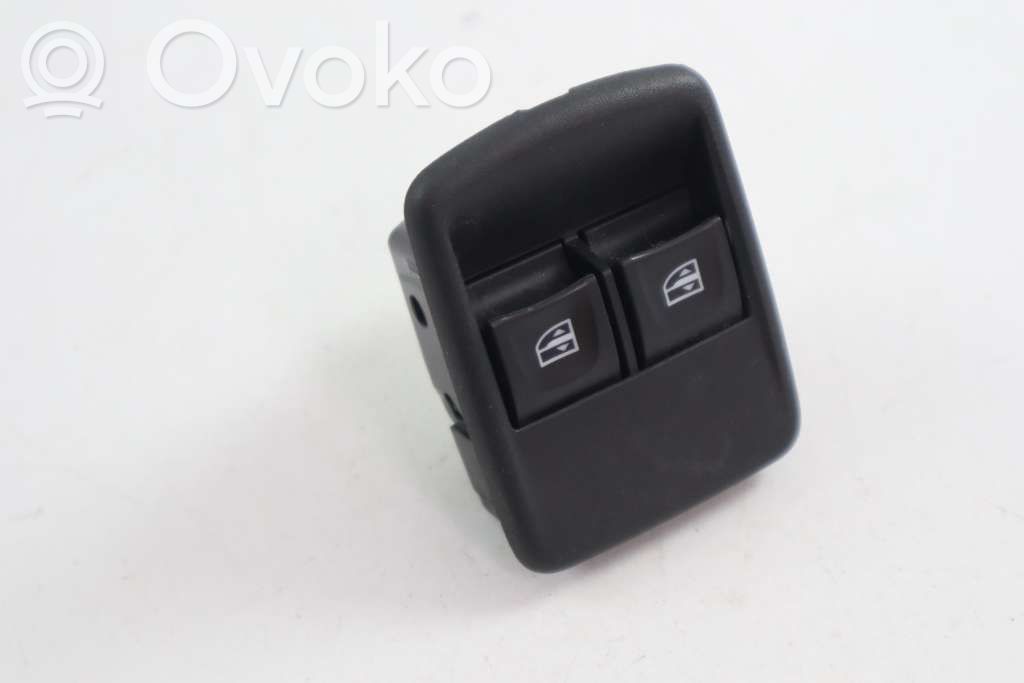 Renault Trafic III (X82) Electric window control switch 