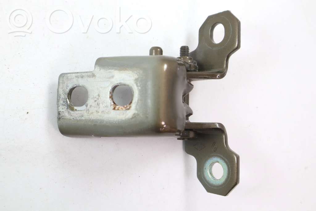 Renault Captur Front door upper hinge 