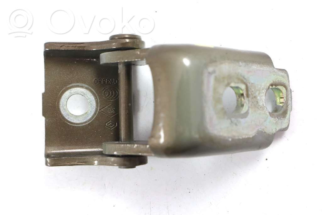 Renault Captur Front door lower hinge 