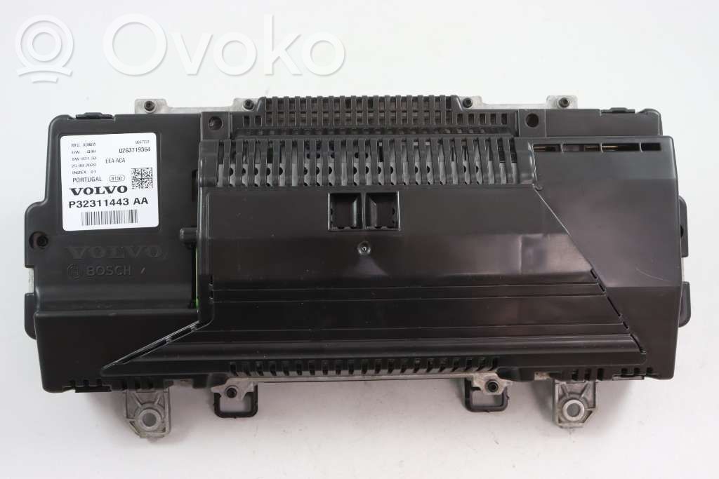 Volvo XC90 Vitezometru (grup de instrumente) 
