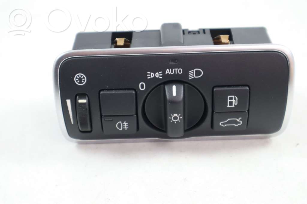 Light switch   31443839,30739448