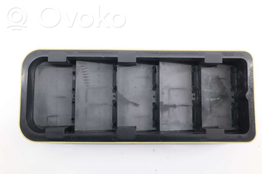 Volvo V40 Grilă ventilație laterală 