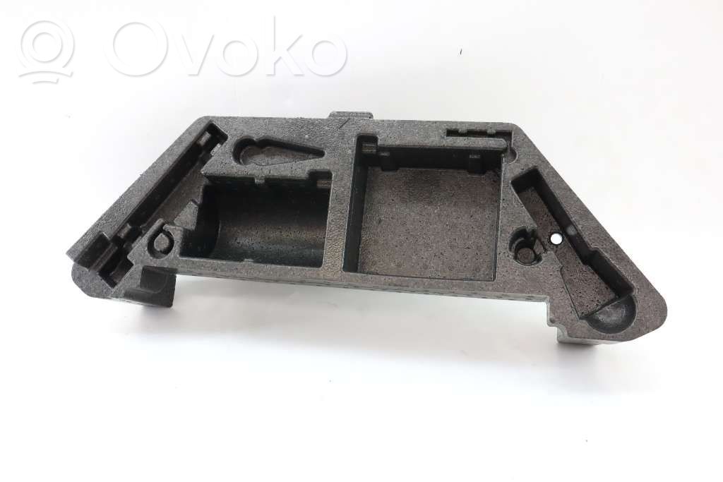 Volvo XC40 Tool box 