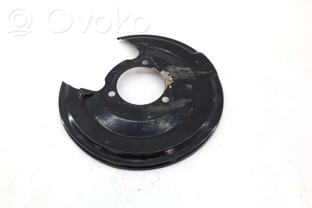 Volvo XC40 Guardapolvo del disco de freno trasero 