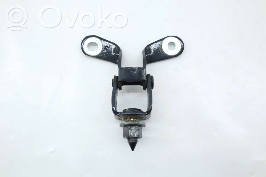 Jeep Grand Cherokee Tailgate/trunk/boot hinge 