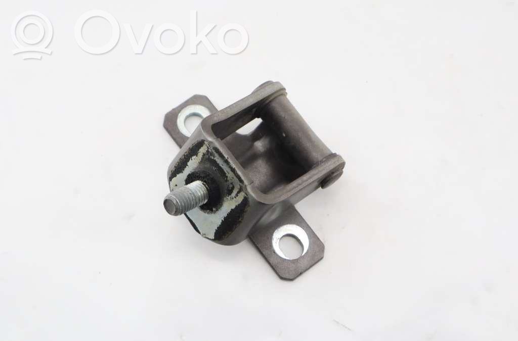 Tailgate/trunk/boot hinge   5802A089