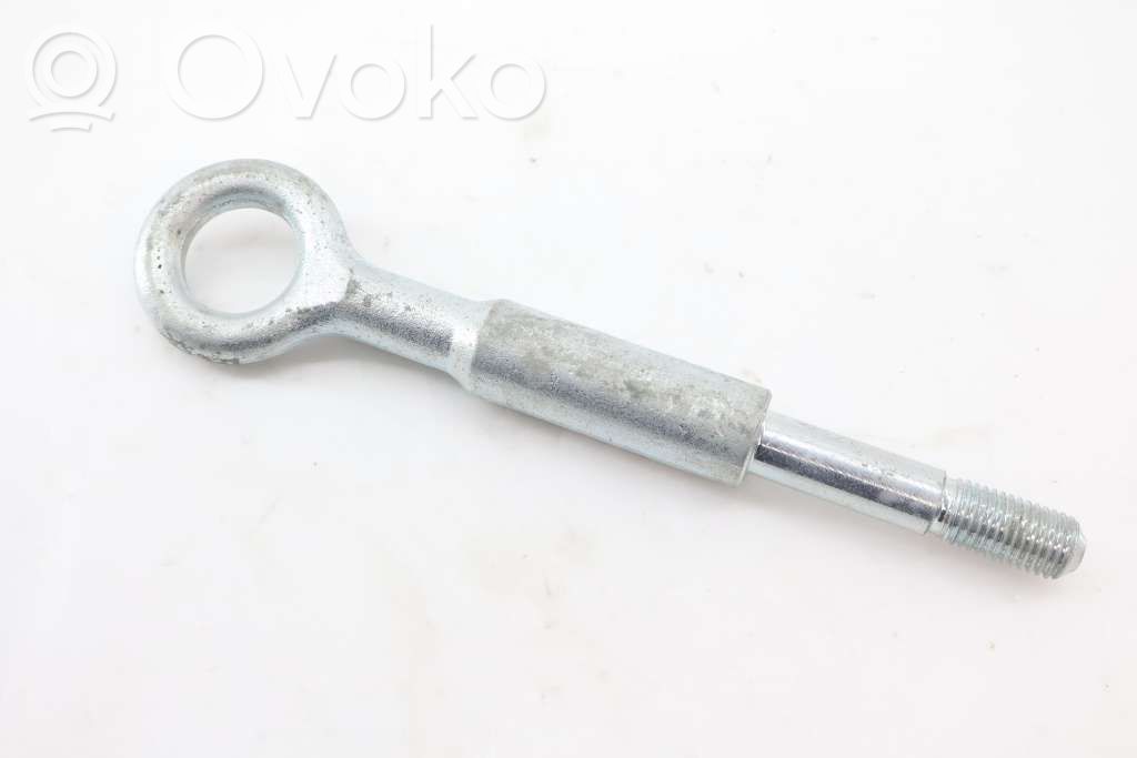 Volvo V70 Anillo de remolque 