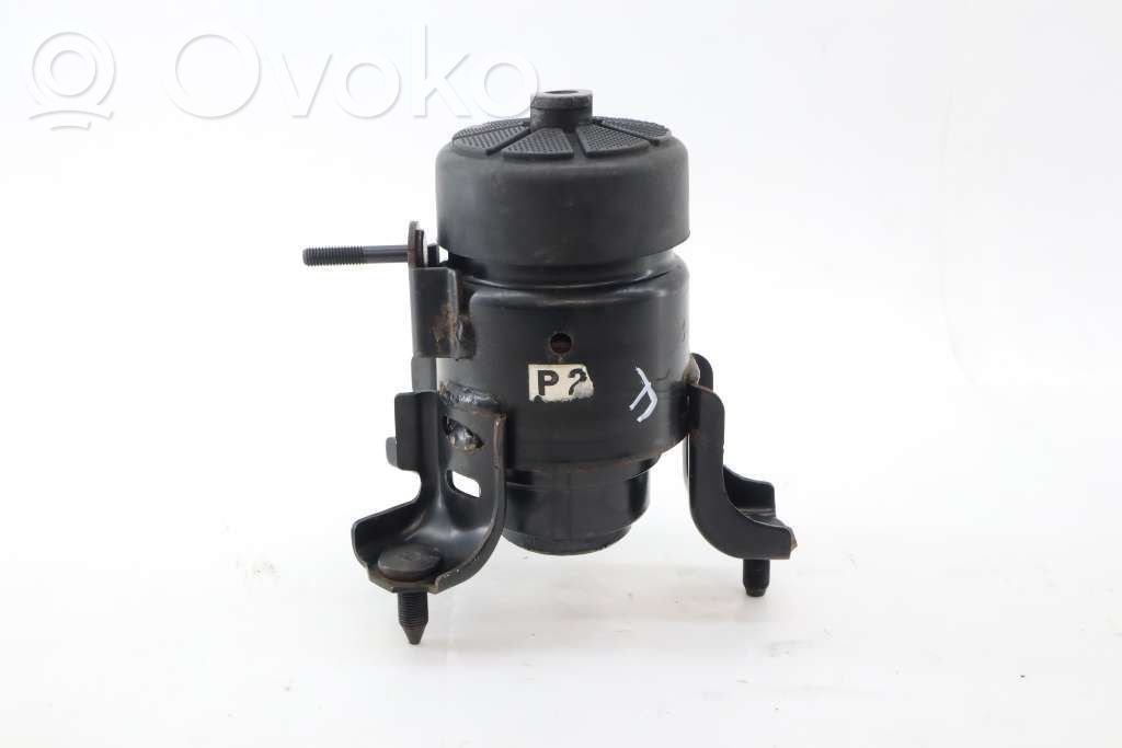 Toyota RAV 4 (XA50) Engine mount bracket 