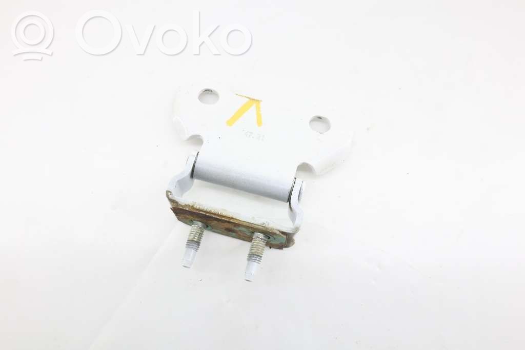 Tailgate/trunk/boot hinge   6882002070