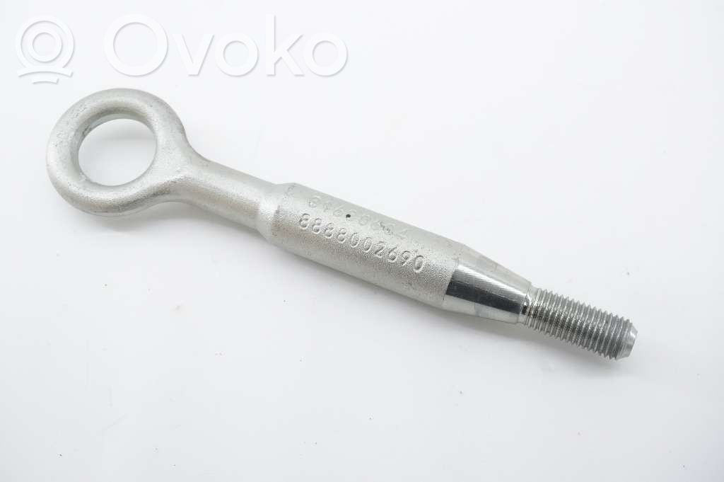 Volvo XC40 Towing hook eye 