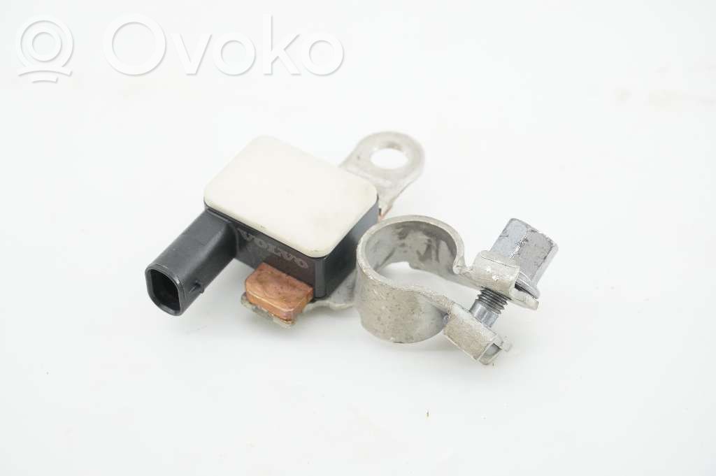 Battery control module   31652054,31419013,31652214