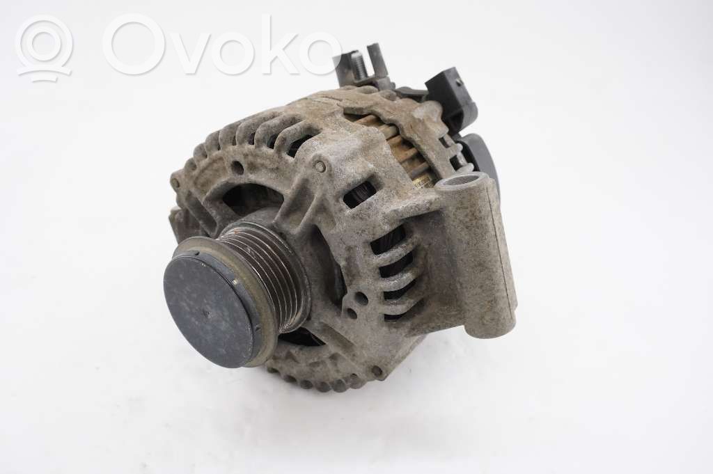 Volvo V70 Ģenerators 