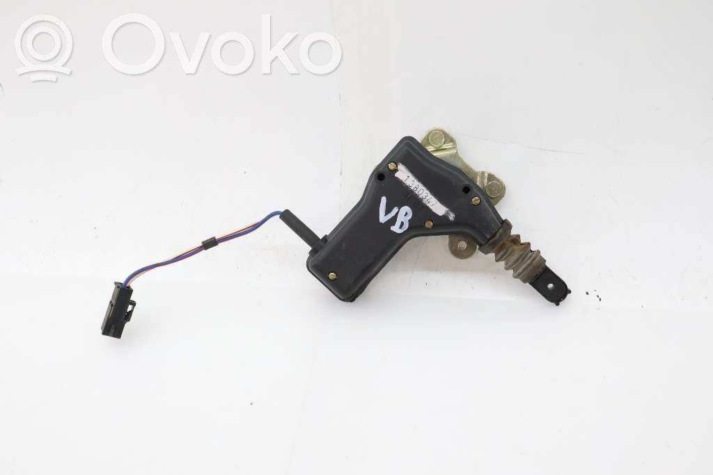 Volvo 740 Motor de bloqueo de puertas 