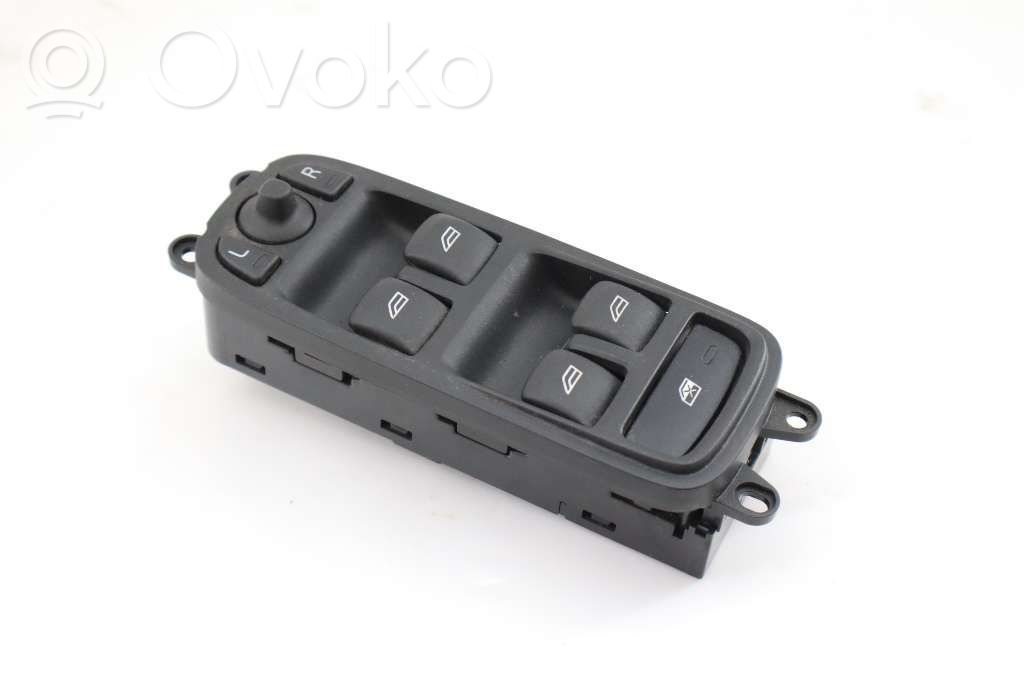 Electric window control switch   31334345,31272008