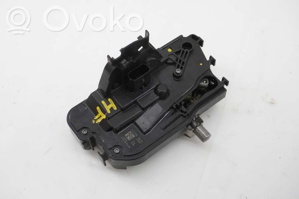 Ford Fiesta Zamek drzwi przednich 