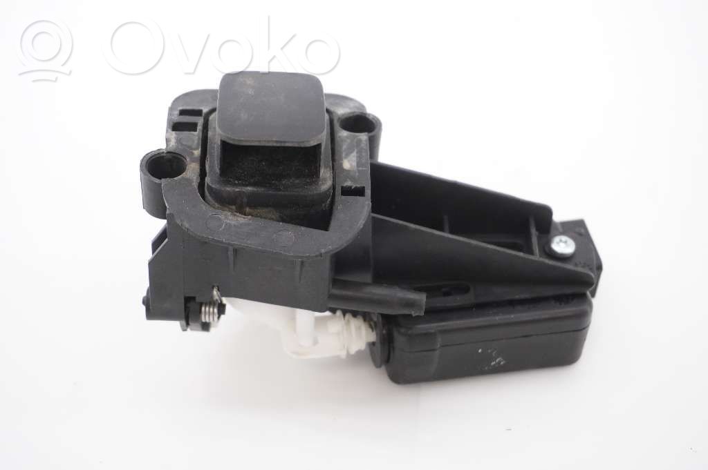 Renault Trafic III (X82) Tailgate/trunk/boot lock/catch/latch 