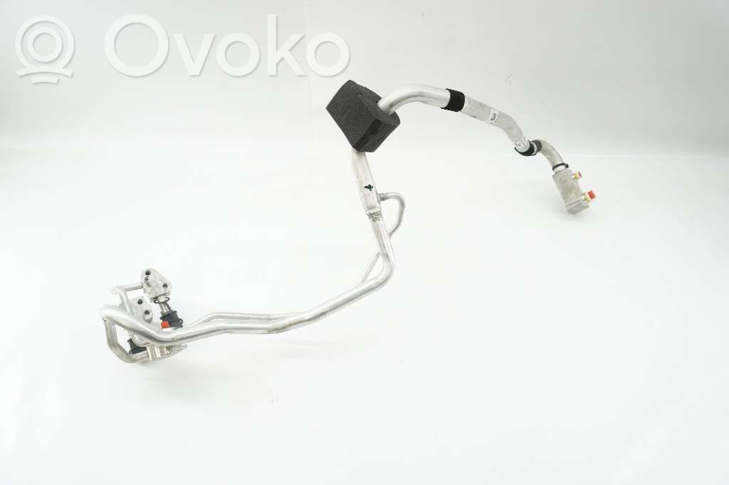 Volvo S90, V90 Ilmastointilaitteen putki (A/C) 