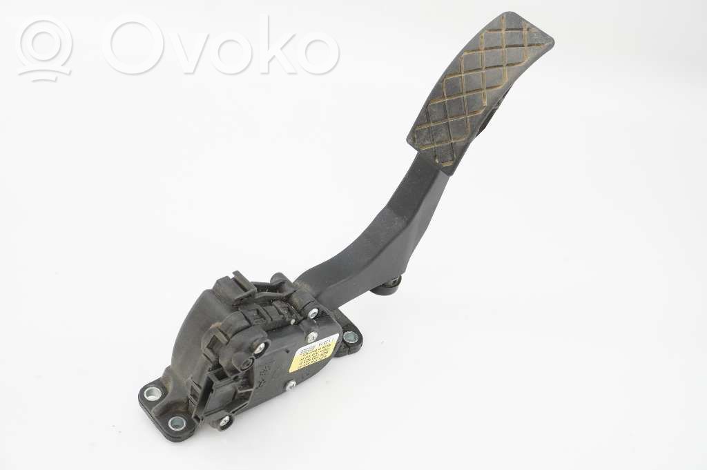 Volkswagen Amarok Accelerator throttle pedal 
