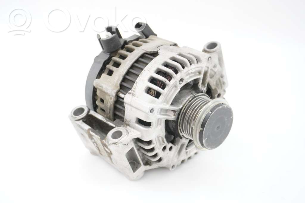 Volvo V70 Ģenerators 