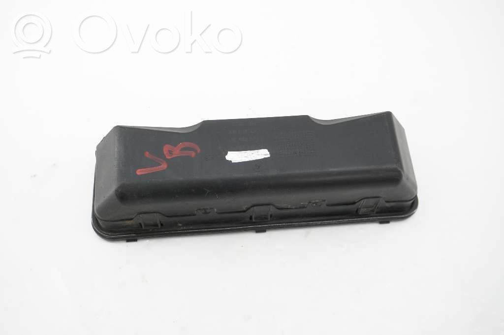 BMW 5 E60 E61 Quarter panel pressure vent 