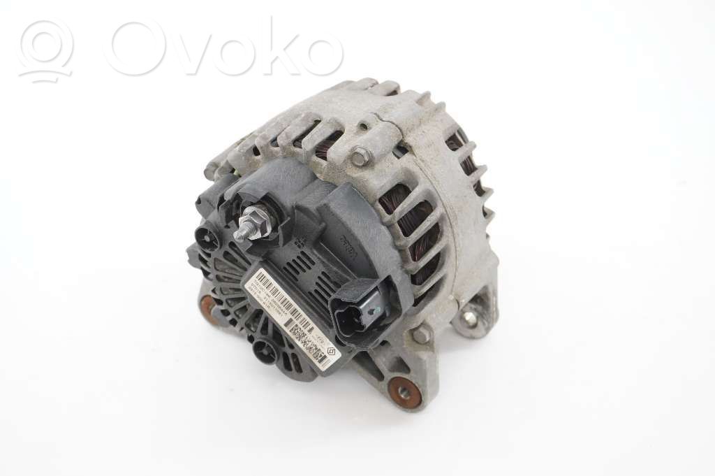 Dacia Duster Generator/alternator 