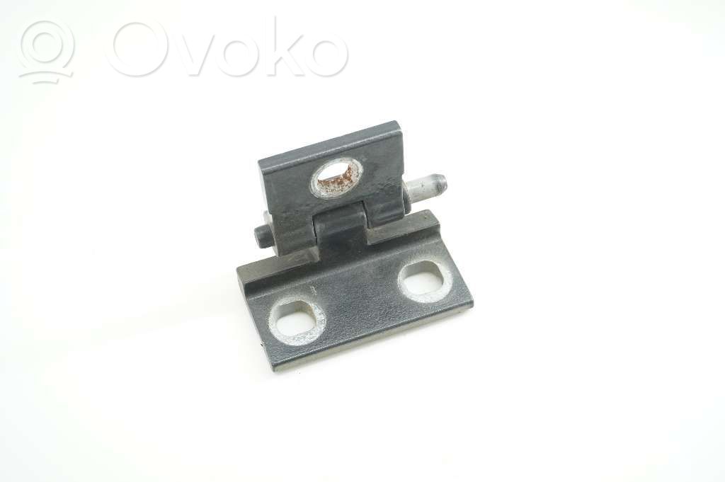 Volvo V70 Front door upper hinge 